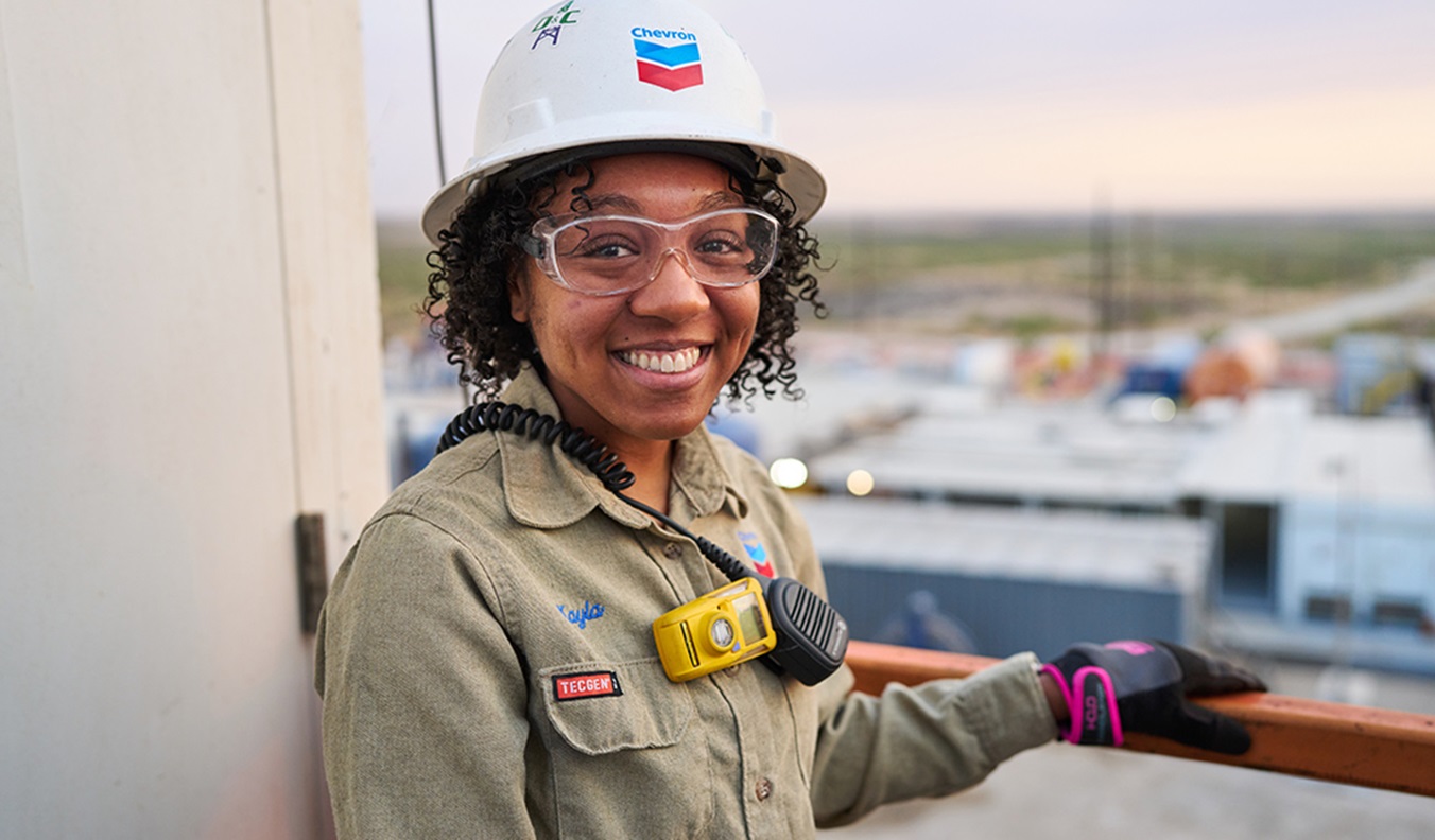 Chevron worker